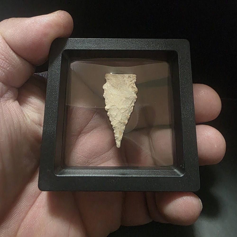 Notched Stone Projectile Point – Mexico – Decorative Display Piece - Picture 3 of 4